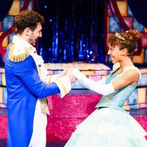 Photos: CINDERELLA At King's Head Theatre
