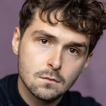 Robbie Scott Departs TRAINSPOTTING Due to Injury; Lewis Kidd Takes Over Role of 'Renton'