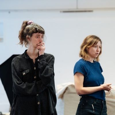 Photos: 1536 in Rehearsal at the Ambassadors Theatre