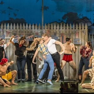 Cast and Further Dates Set For UK Tour of EDWARD SCISSORHANDS Interview