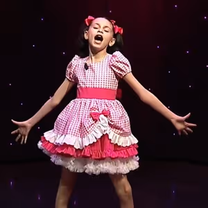 Video: RUTHLESS! THE MUSICAL Cast Performs on DAYTIME CHICAGO