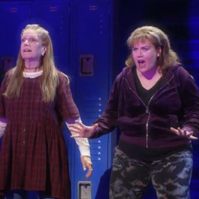 Video: Get A New Look At KIMBERLY AKIMBO On Tour Starring Ann Morrison and More