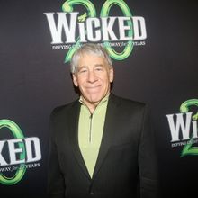 Stephen Schwartz May Add WICKED Movie's New 'Popular' Ending to Stage Show