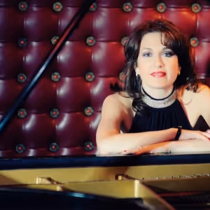Alexis Cole Comes to 54 Below Next Month