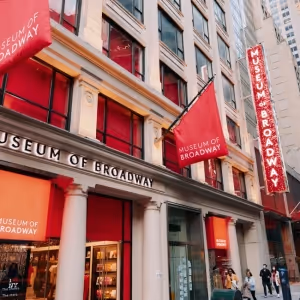 MOULIN ROUGE! THE MUSICAL Exhibit Comes to the Museum of Broadway