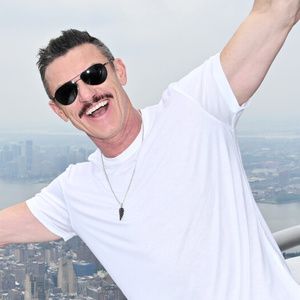 Photos: THE ROCKY HORROR SHOW Star Luke Evans Lights a Rainbow Empire State Building for NYC Pride