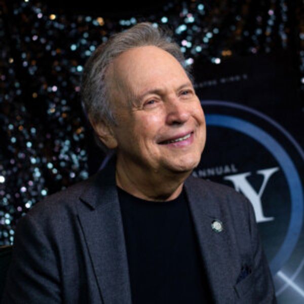 Billy Crystal Opens Up About Losses Inspiring New Broadway Show Photo