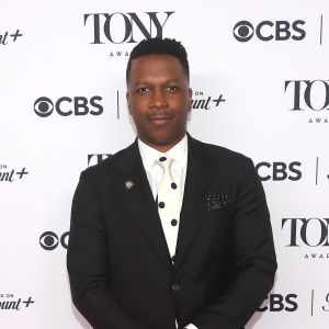 Leslie Odom, Jr. Cast in Apple TV+ Series IMPERFECT WOMEN