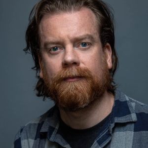 Scott Stangland Joins Lauren Molina and Eddie Cooper in THE ROYALE PYRATE
