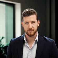 Martin Lowes Joins Jonathan Hull Associates From Really Useful Group