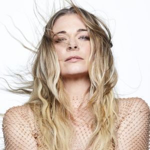 LeAnn Rimes Brings Decades Of Hits To Flint
