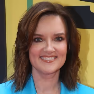SHUCKED Songwriter Brandy Clark Confirms Fall Headline Tour Dates