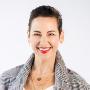 Sarrah Strimel Bentley Joins MOMS' NIGHT OUT at 54 Below