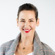 Sarrah Strimel Bentley Joins MOMS' NIGHT OUT at 54 Below