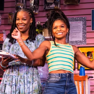 Photos: First Look at JAJA'S AFRICAN HAIR BRAIDING on Broadway