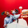 THE PIGEON GETS A BIGTIME HOLIDAY EXTRAVAGANZA! Comes to Main Street Theater