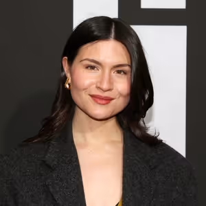 Phillipa Soo to Play Theater Director in OFF CAMPUS Season 2