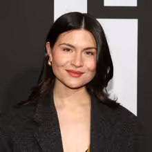 Phillipa Soo to Play Theater Director in OFF CAMPUS Season 2