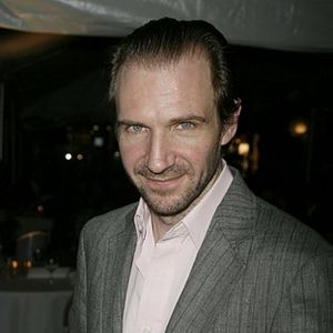 'You Should Be Disturbed;' Ralph Fiennes Calls For Limited Trigger Warnings In…