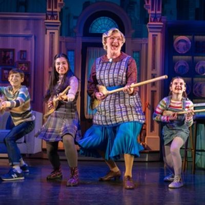 MRS. DOUBTFIRE Hits the Stage at Morris Center This March