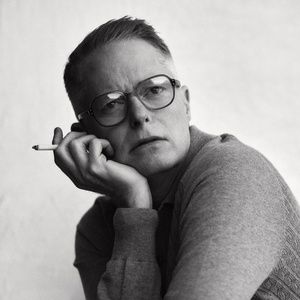 TRU Starring Jesse Tyler Ferguson as Truman Capote Extends