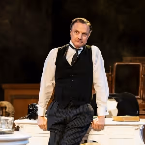 Photos: WITNESS FOR THE PROSECUTION New Cast Images