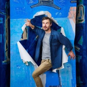 300 PAINTINGS Returns to Vineyard Theatre For Return Engagement