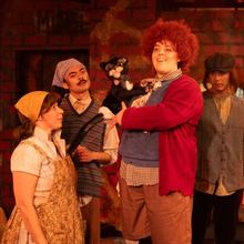 Photos: Hell In A Handbag Presents POOR PEOPLE! The Parody Musical
