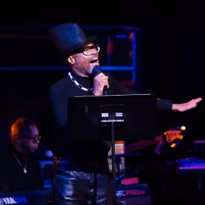 Photos: Broadway Inspirational Voices Celebrates 30 Years with THE GIFT Holiday…