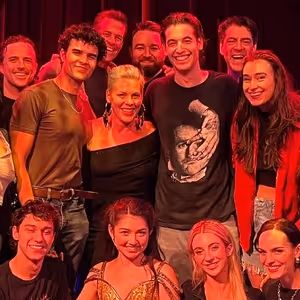 Photos: P!nk Poses With the Cast of MASQUERADE Under the Iconic Chandelier