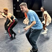 Visceral Dance Chicago Performs Two Works by Gustavo Ramirez Sansano