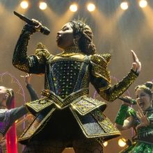 SIX Will Play Playhouse Square This November