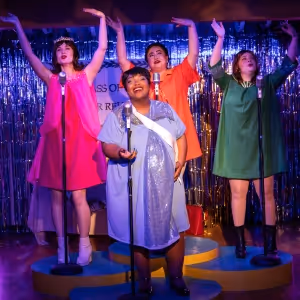 Photos: THE MARVELOUS WONDERETTES at Oil Lamp Theater