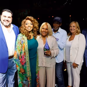 Darlene Love Honored at bergenPAC Women's Luncheon