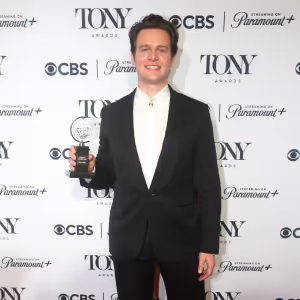 Jonathan Groff Joins Ballet Series ÉTOILE in Guest Star Role