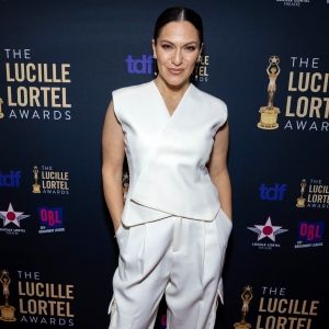 Shoshana Bean to Star in Sarah Silverman's THE BEDWETTER at Arena Stage