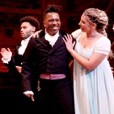 Photos: Leslie Odom Jr. Returns to HAMILTON on Broadway