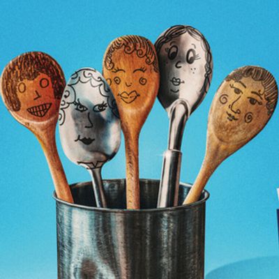 DINNERLADIES Stage Adaptation to Tour the UK After More Than 25 Years