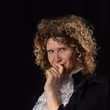DOLLE MINA is Now Playing at Het Amsterdams Theaterhuis Photo