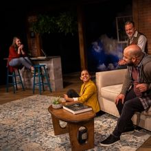 Photos: First Look at TINY BEAUTIFUL THINGS at Circle Theatre