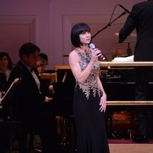 Video: Susan Egan Leads HERCULES Sing-Along at Disneyland