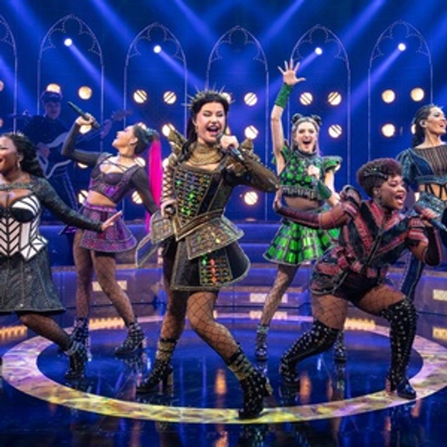 Wake Up With BroadwayWorld October 29, 2025- HAMILTON And WICKED Lead the Grosses and More Image