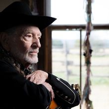 Willie Nelson Returns To The BayCare Sound in May