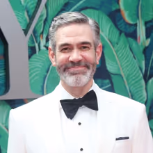 Kevin Del Aguila Will Host the 2025 Roger Rees Awards