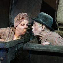 Photos: Douglas Hodge, Mathew Horne & More in ENDGAME