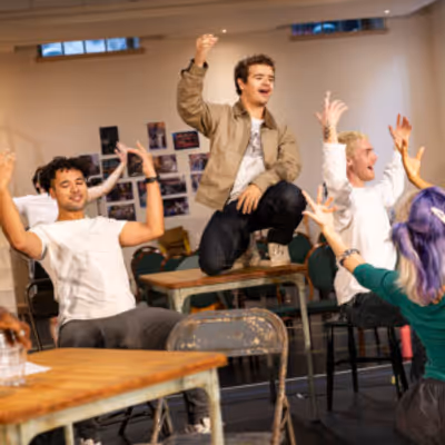 Photos: Gaten Matarazzo, Travis Ross, and More in Rehearsal For RENT in London