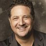 Full Cast Set For FIDDLER ON THE ROOF Australian Tour