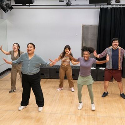 Photos: ELEPHANT &amp; PIGGIE&#039;S &#039;WE ARE IN A PLAY&#039; Cast in Rehearsals