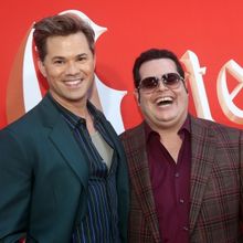 Josh Gad and Andrew Rannells to Headline STAY TUNED Comedy Series Adaptation