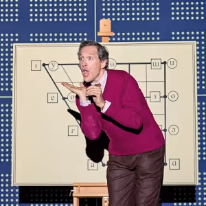 Photos: First Look at The Old Vic's PYGMALION with Patsy Ferran and Bertie Carvel